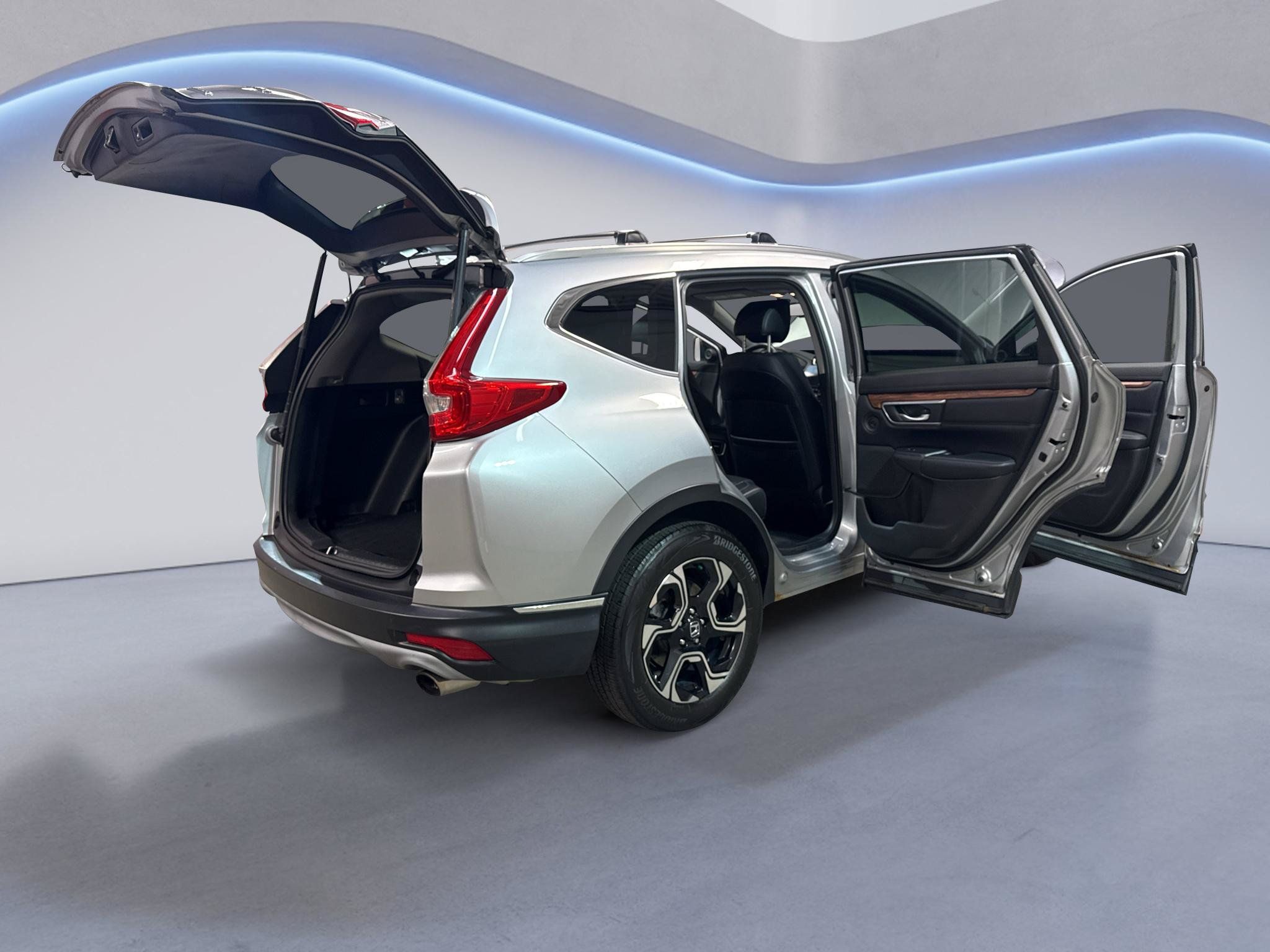 Used 2017 Honda CR-V Touring image 14