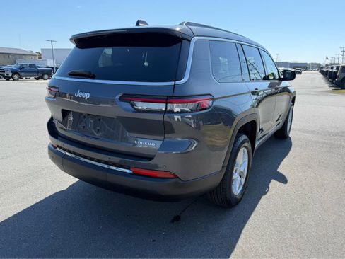 Used 2025 Jeep Grand Cherokee L Laredo image 10