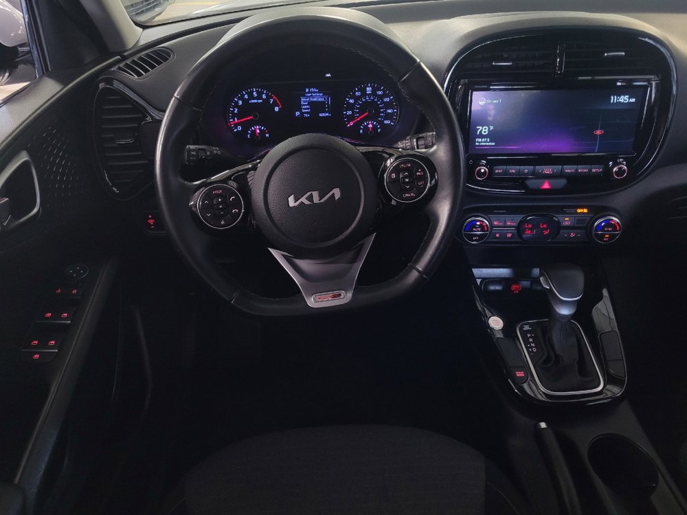 Used 2022 Kia Soul GT-Line FWD image 22