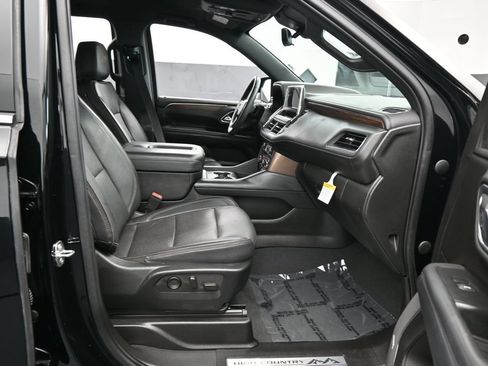 Used 2023 Chevrolet Tahoe High Country RWD image 44