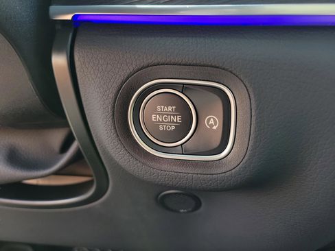 New 2026 Mercedes-Benz GLS 450 4MATIC image 29