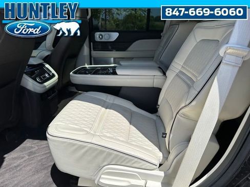 Used 2021 Lincoln Navigator Black Label AWD/4WD image 16