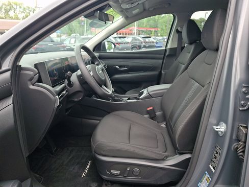 Used 2025 Hyundai Tucson SEL AWD/4WD image 13