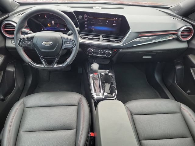 Used 2024 Chevrolet Trax RS w/ Driver Confidence Package FWD image 14