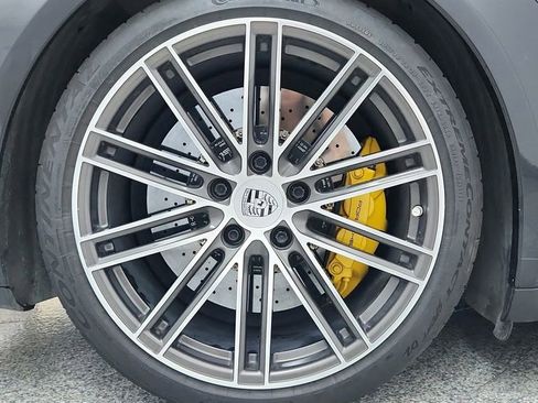 Used 2014 Porsche 911 Turbo S image 14