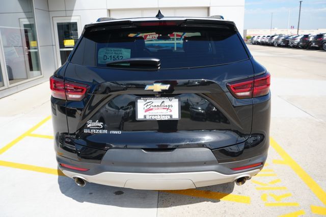 Used 2023 Chevrolet Blazer LT AWD/4WD image 34