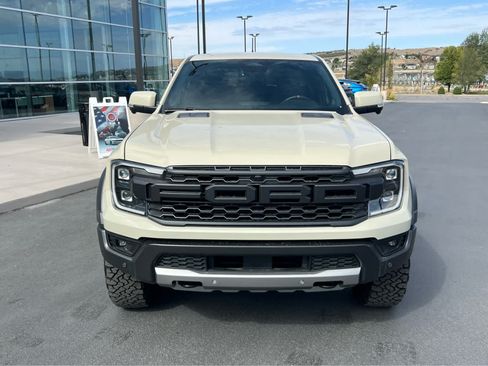 Used 2025 Ford Ranger Raptor AWD/4WD image 3