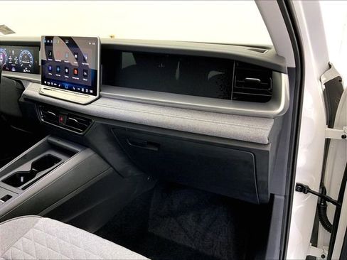 Certified 2025 Volkswagen Tiguan S w/ 18" Wheel Package AWD/4WD image 21