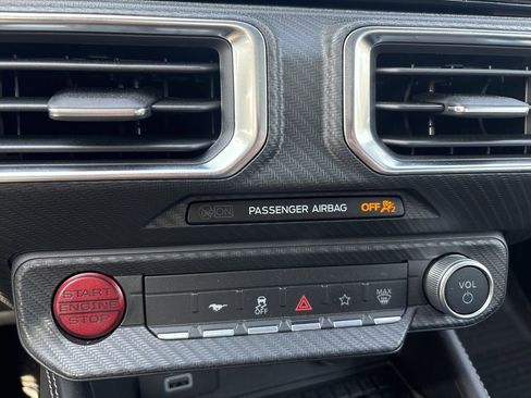 Used 2024 Ford Mustang GT Premium image 27