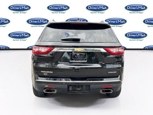 Used 2020 Chevrolet Traverse Premier FWD image 6