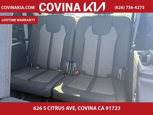 Used 2023 Kia Sorento LX image 25