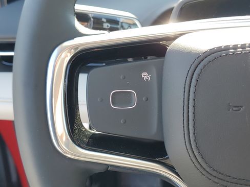 New 2026 Lincoln Nautilus Reserve w/ Jet Appearance Package image 17