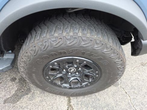 Used 2023 Ford Bronco Wildtrak AWD/4WD image 34