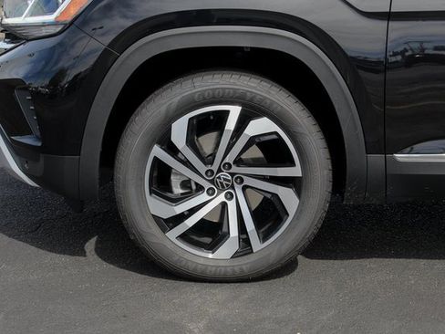 Used 2023 Volkswagen Atlas SEL image 5