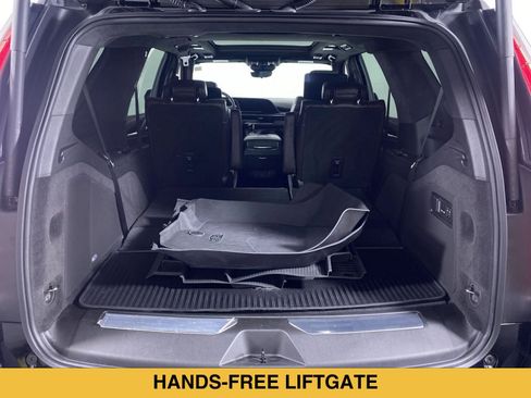 Certified 2023 Cadillac Escalade Sport Platinum w/ LPO, ONYX Package AWD/4WD image 15