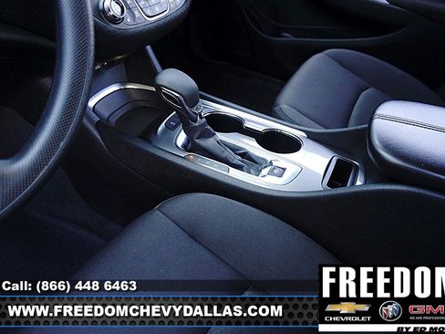 Used 2024 Chevrolet Malibu LT FWD image 28
