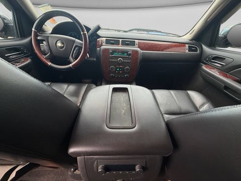 Used 2009 Chevrolet Silverado 1500 LTZ w/ Safety Package AWD/4WD image 23