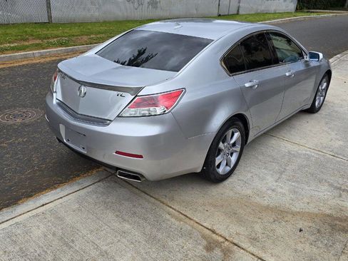Used 2012 Acura TL w/ Technology Package FWD image 5