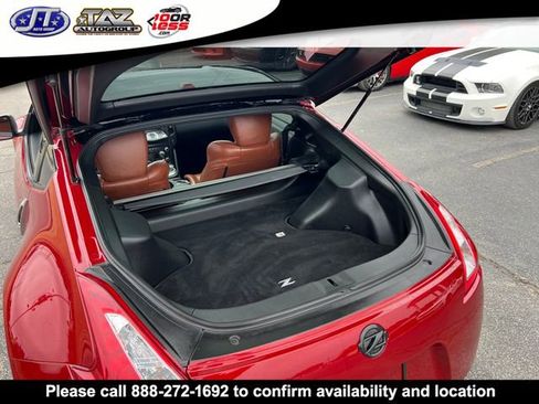 Used 2017 Nissan 370Z Touring image 17