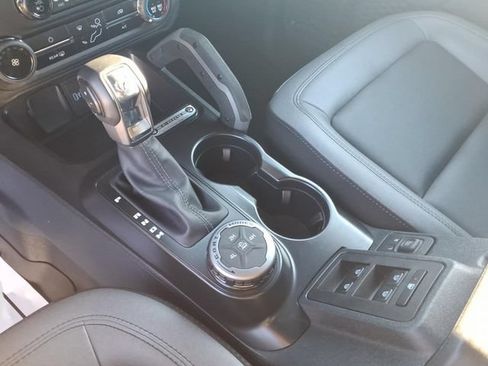 Certified 2024 Ford Bronco Big Bend AWD/4WD image 20