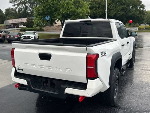 Used 2024 Toyota Tacoma TRD Off-Road w/ TRD Off Road Upgrade Package AWD/4WD image 3