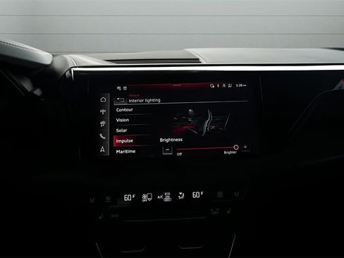 Used 2024 Audi RS e-tron GT image 58