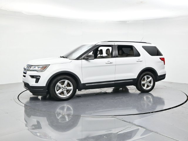 Used 2019 Ford Explorer XLT w/ Equipment Group 202A FWD image 5