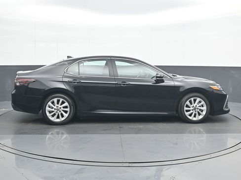 Used 2024 Toyota Camry LE w/ Convenience Package FWD image 7