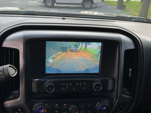 Used 2018 Chevrolet Silverado 1500 LTZ Z71 w/ LTZ Plus Package AWD/4WD image 13