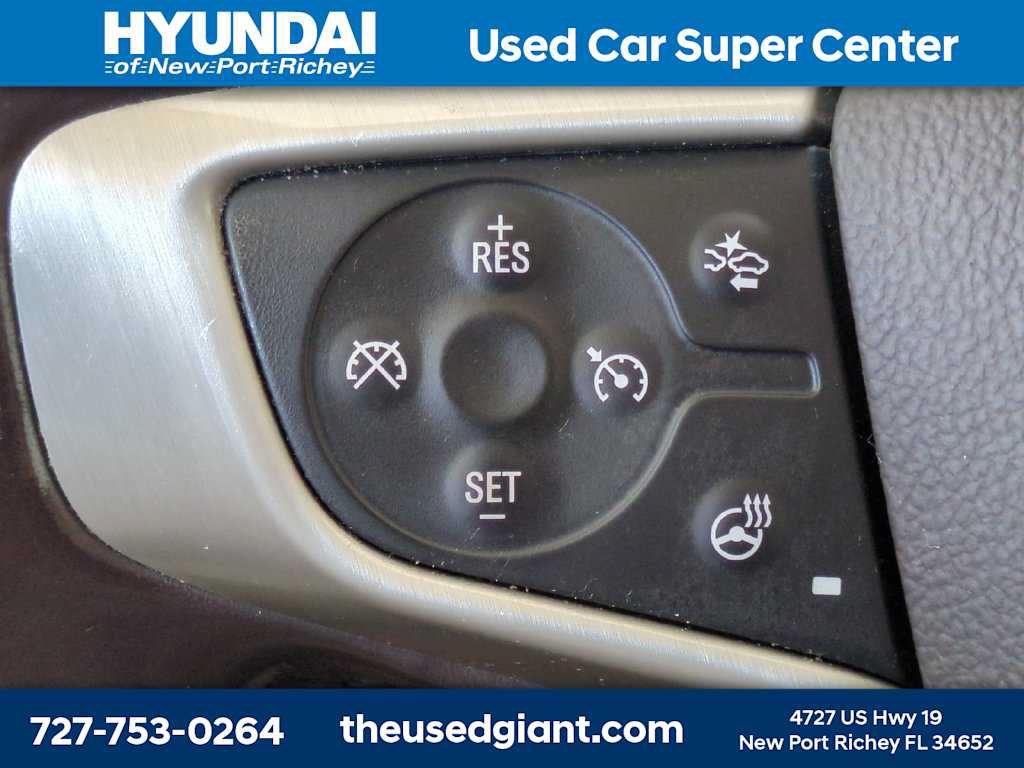 Used 2018 GMC Acadia Denali w/ Technology Package FWD image 31