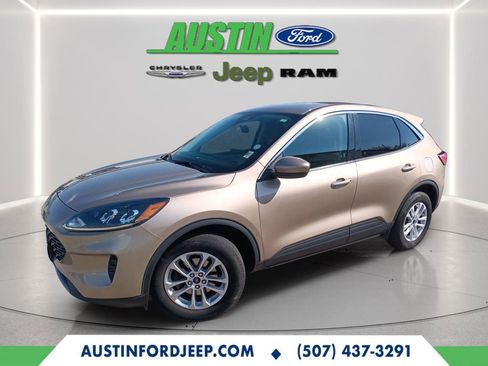 Certified 2021 Ford Escape SE w/ Cold Weather Package image 1