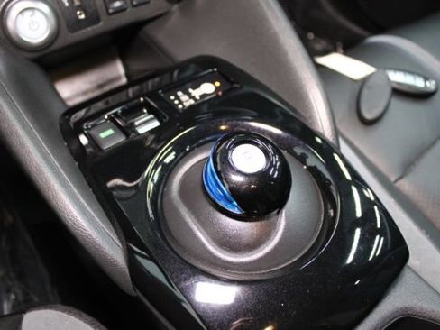 Used 2018 Nissan Leaf SL w/ SL Technology Package image 20