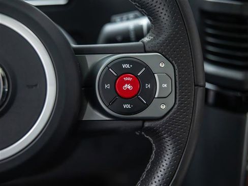 Used 2024 INEOS Grenadier Fieldmaster Edition image 19