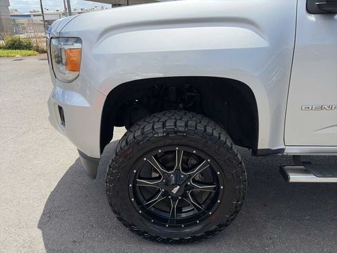 Used 2018 GMC Canyon Denali AWD/4WD image 18