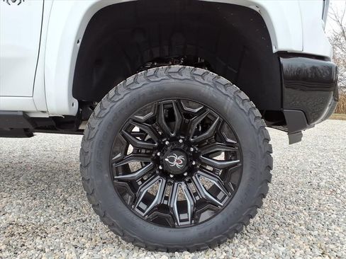 New 2026 Chevrolet Silverado 2500 LT w/ Trail Boss Package image 11