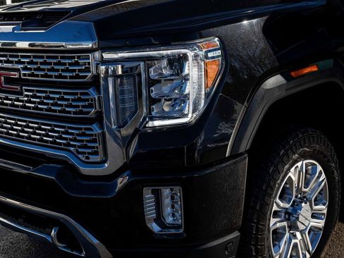 Used 2021 GMC Sierra 3500 Denali w/ Denali Ultimate Package image 36