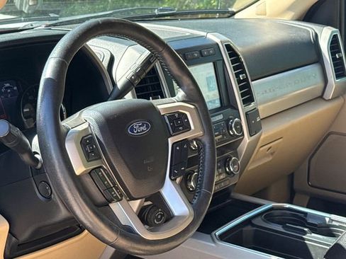 Used 2020 Ford F350 Lariat w/ Lariat Ultimate Package image 18