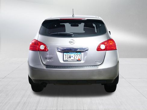 Used 2013 Nissan Rogue S AWD/4WD image 6