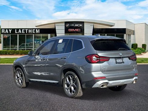 Used 2023 BMW X3 xDrive30i image 3