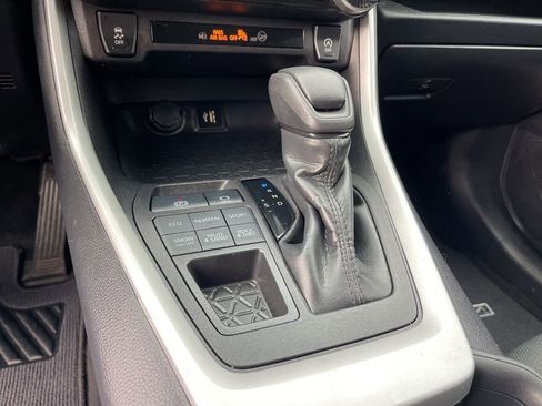 Certified 2025 Toyota RAV4 XLE image 15