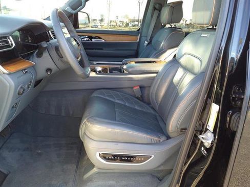 Used 2022 Jeep Grand Wagoneer Series II w/ Convenience Group III image 14