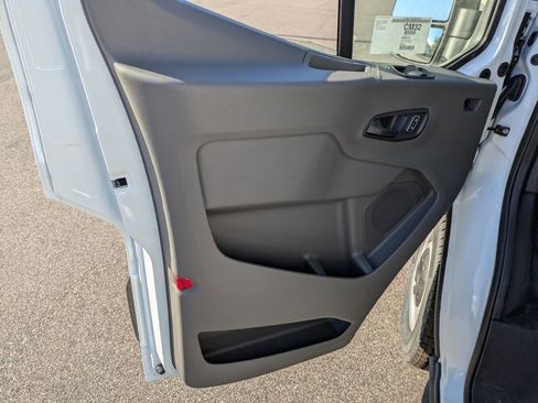 New 2026 Ford Transit 250 148 Medium Roof RWD image 15