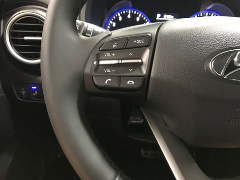 Used 2021 Hyundai Kona Night FWD image 19