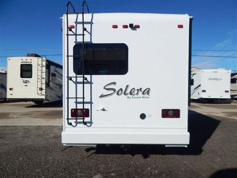 Used 2015 Mercedes-Benz Sprinter 3500 image 8