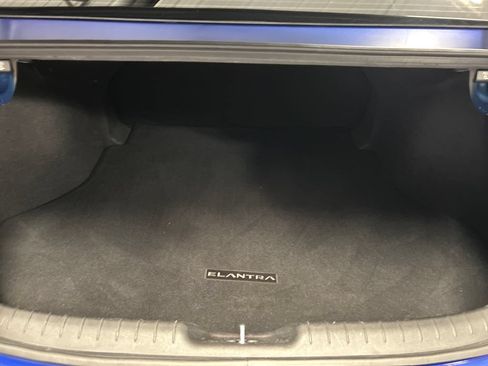 Used 2024 Hyundai Elantra SEL FWD image 22