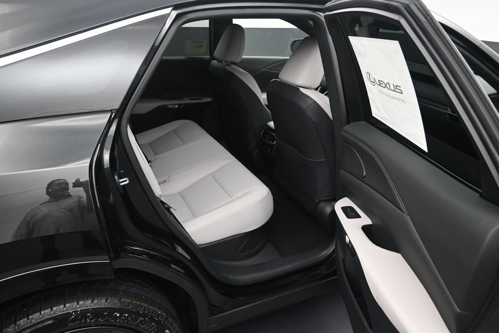 New 2026 Lexus RX 350h AWD/4WD image 11