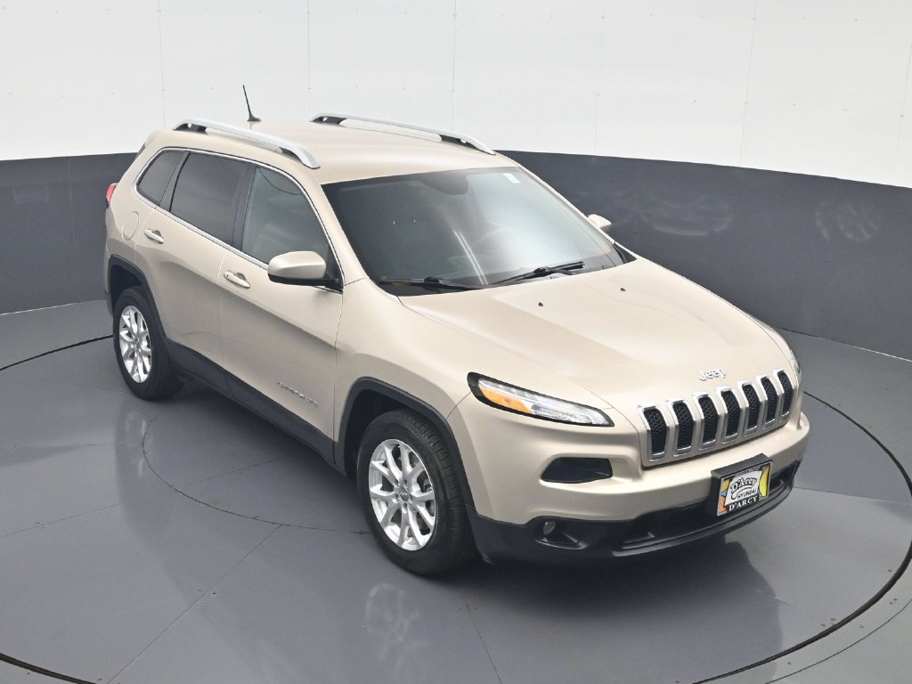 Used 2015 Jeep Cherokee Latitude w/ Comfort/Convenience Group FWD image 16