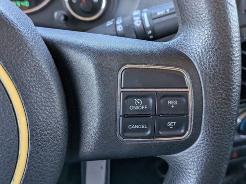 Used 2012 Jeep Wrangler Sport image 22