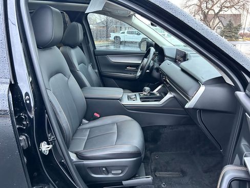 Used 2025 MAZDA CX-90 Plug-In Hybrid w/Premium Sport image 30