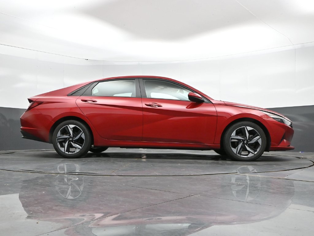 Used 2023 Hyundai Elantra SEL w/ Convenience Package FWD image 35
